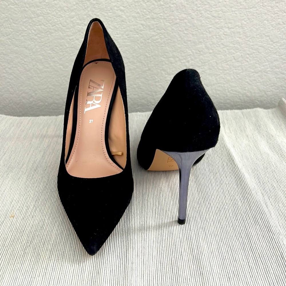 Zara black suede heels